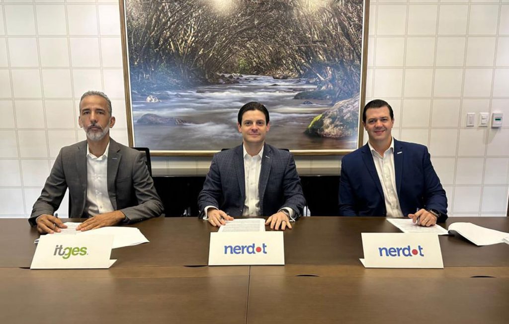 Las empresas de tecnología IT Global Service Enterprises Inc (ITges) y Nerdot, anunciaron este miércoles la firma de una alianza estratégica con el propósito de brindar más y mejores servicios [...]